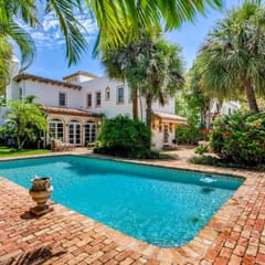 Villa Blanca - Lush Serenity in a Classic Mediterranean Revival Villa