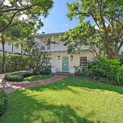 Lakewood Place - Breezy Pool Retreat with 2-Story Guest House