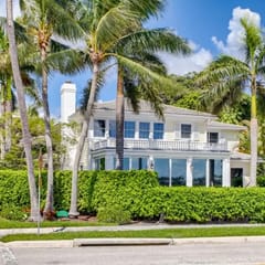 Villa Dolce Vita - Luxuriate in Sweeping Intracoastal Views of Palm Beach