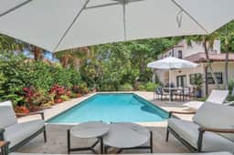 Casita Atala - Nestle into a Tropical Designer Retreat with Shared Pool - Image 5