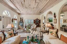 Villa Gardenia - Peaceful Garden Oasis with Open Floor Plan - Image 4