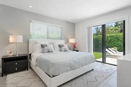 Putnam Place - Bright Modern Home with Pool & Backyard Retreat - Image 4