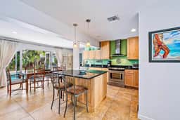 Casa Balsinde - Delight in a Private Pool in the Southern End of West Palm - Image 5