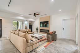 Villa Vogue - Designer Finishes Meet Open Living in Sunshine Park - Image 3
