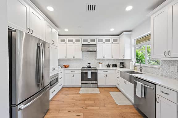 Intracoastal Vista II – 3BR Waterfront Escape with Private Boat Dock! - Image 5