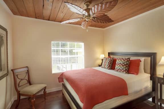 Casa del Sol - Cozy Hideaway with Pool in Grandview Heights - Image 4