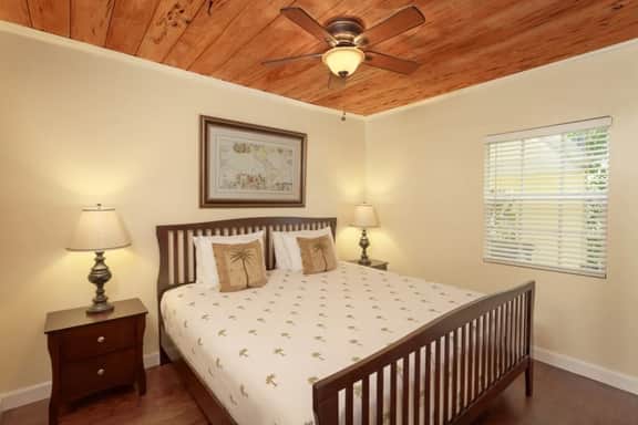 Casa del Sol - Cozy Hideaway with Pool in Grandview Heights - Image 5