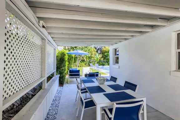 Little Havana - Unwind in a Tropical Garden Retreat with Private Pool - Image 5
