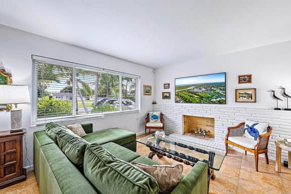 Casa Balsinde - Delight in a Private Pool in the Southern End of West Palm - Image 4