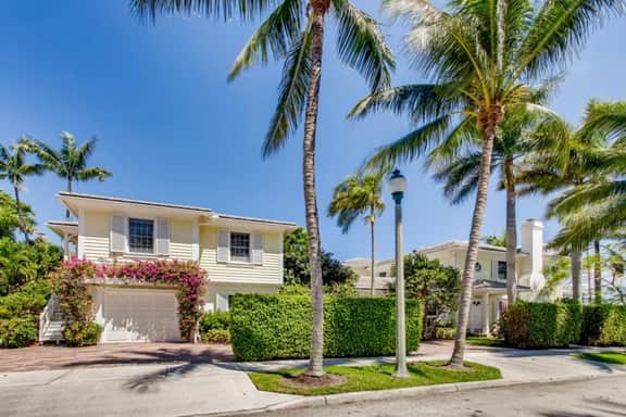 Villa Dolce Vita - Luxuriate in Sweeping Intracoastal Views of Palm Beach - Image 4