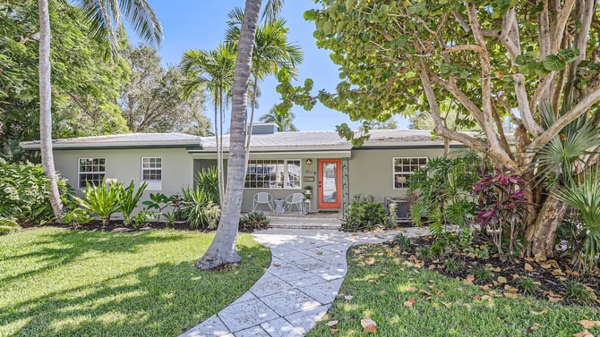 How to Be a Great Vacation Rental Guest: Etiquette & Best Practices